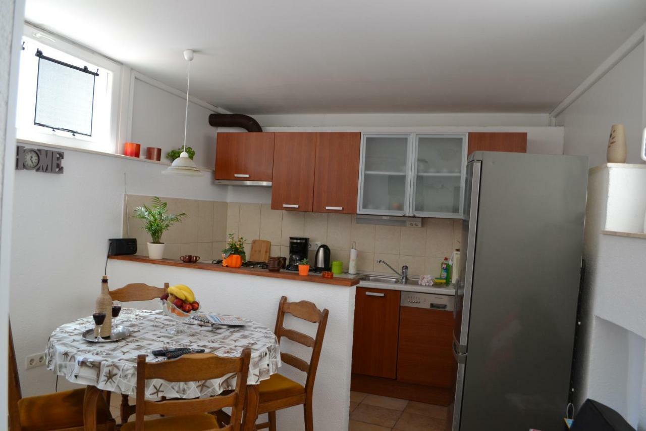 Relaxing Apartment Carpe Diem สปลิท ภายนอก รูปภาพ